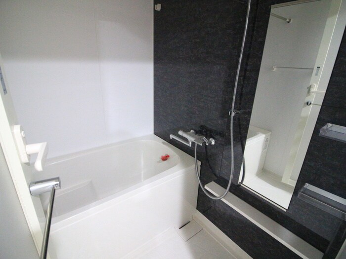 物件内観写真8　(バス／シャワールーム等)