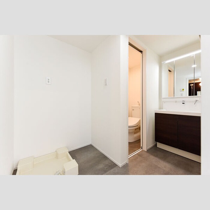 物件内観写真6　(洗面)