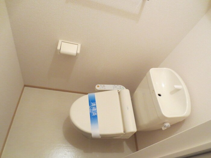 物件内観写真9　(トイレ)