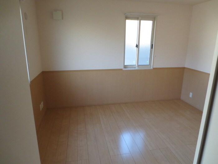 物件内観写真12　(居室)