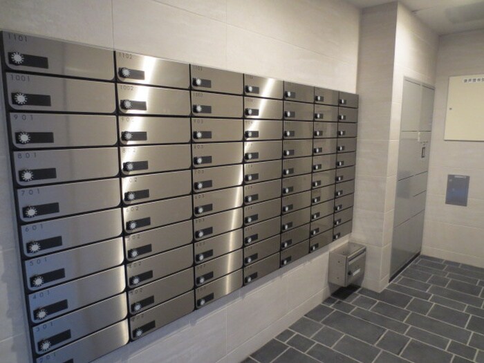 物件外観写真6　(建物設備)