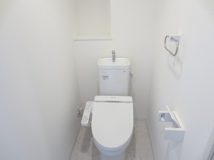 物件内観写真15　(トイレ)