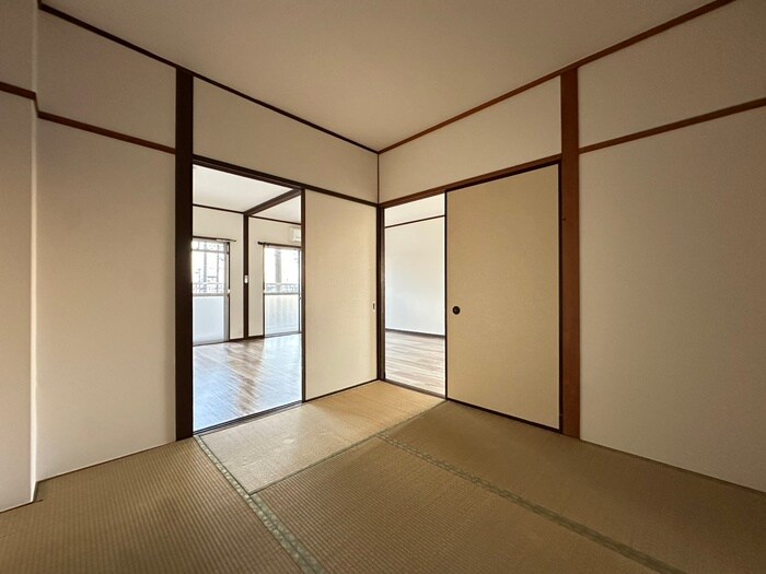 物件内観写真18　(居室)