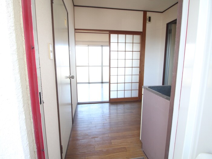 物件内観写真22　(玄関)