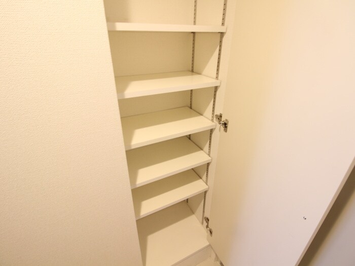 物件内観写真17　(靴箱)
