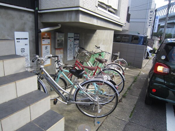 駐輪場