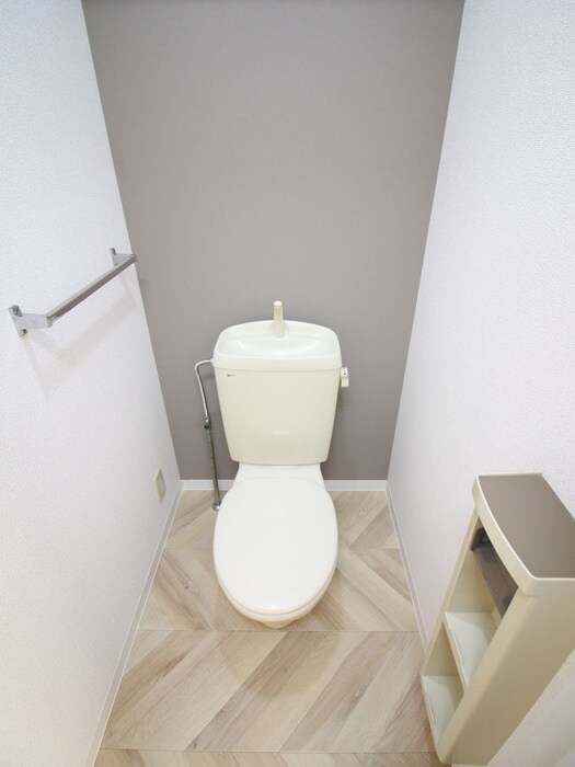 物件内観写真14　(トイレ)