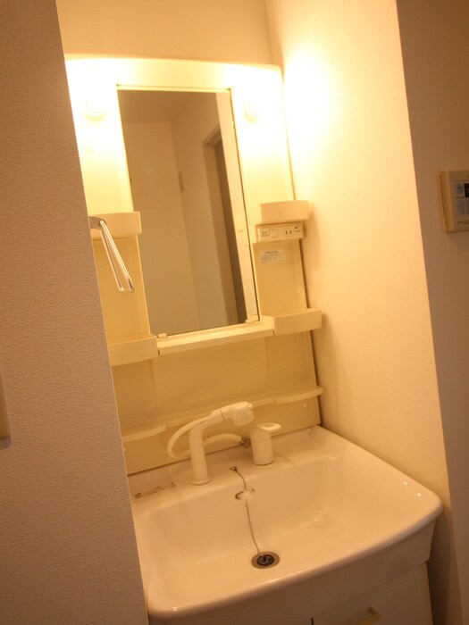 物件内観写真13　(洗面)