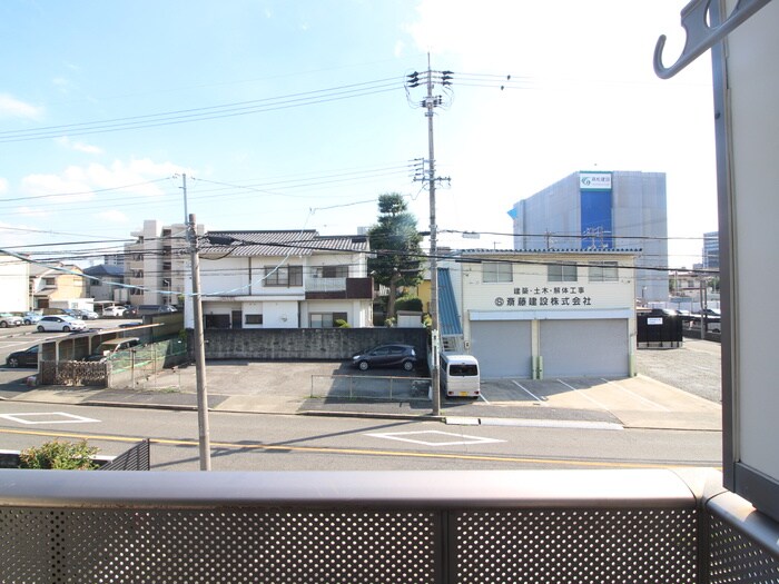 物件内観写真15　(室内からの展望)