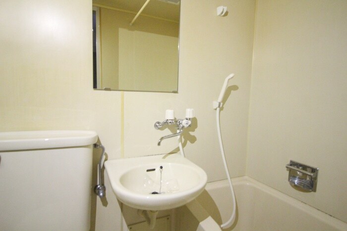 物件内観写真12　(洗面)