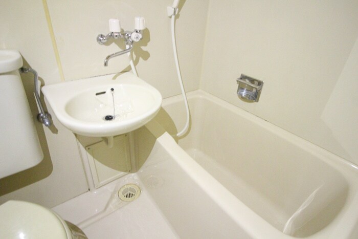 物件内観写真13　(バス／シャワールーム等)