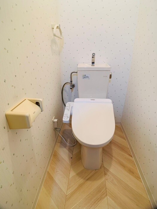 物件内観写真9　(トイレ)