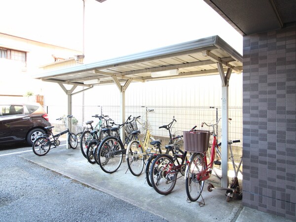 駐輪場