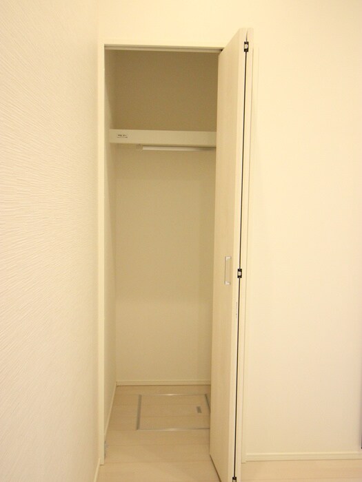 物件内観写真8　(収納)