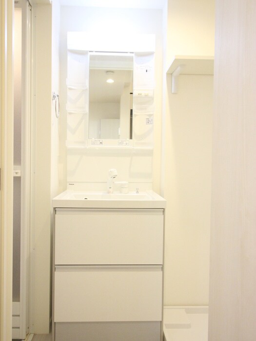 物件内観写真13　(洗面)