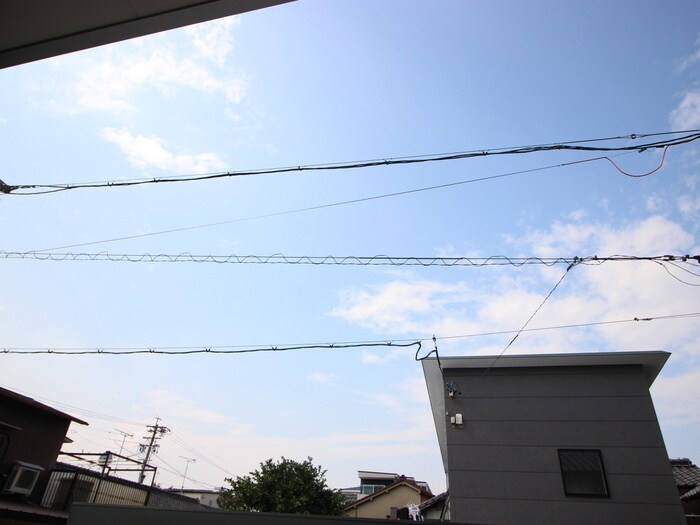 物件内観写真17　(室内からの展望)