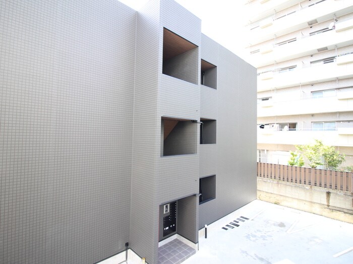 物件内観写真19　(室内からの展望)