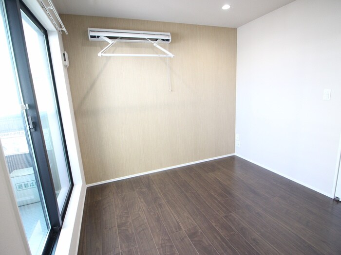 物件内観写真21　(居室)