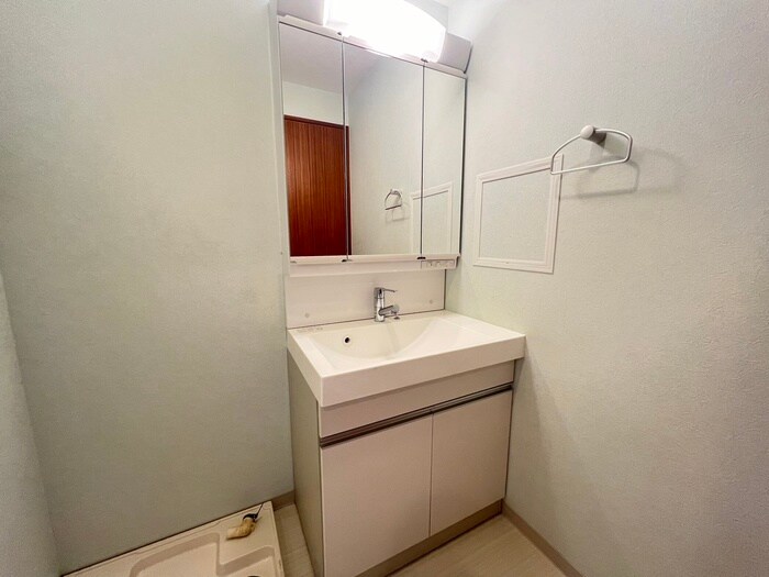 物件内観写真13　(洗面)