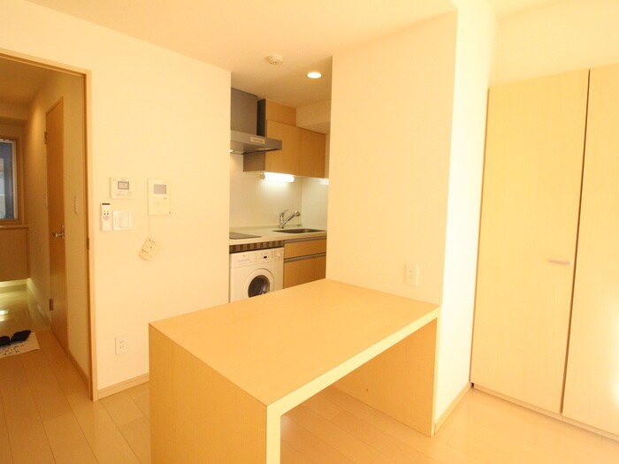 物件内観写真10　(内観写真)