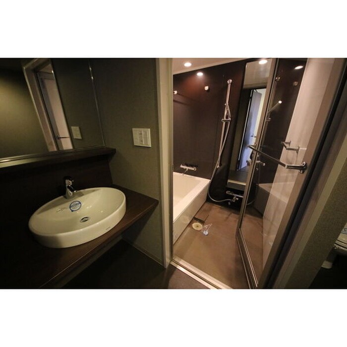 物件内観写真11　(洗面)