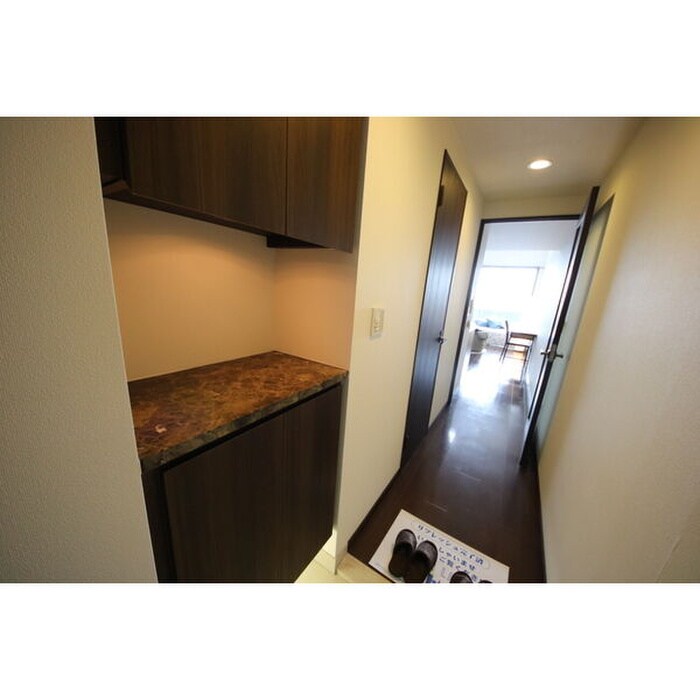 物件内観写真13　(廊下)