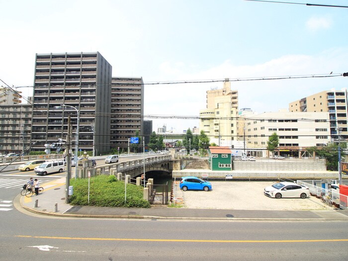 物件内観写真19　(室内からの展望)