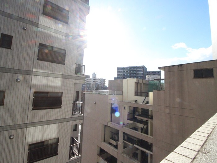 物件内観写真21　(室内からの展望)