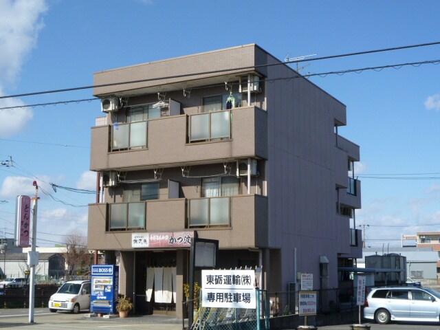 物件外観写真1　(外観写真)