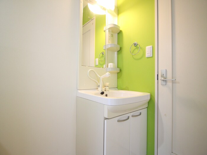 物件内観写真11　(洗面)