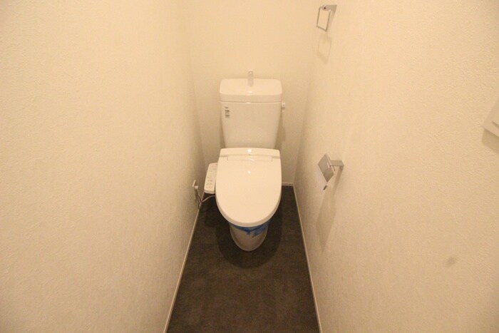 物件内観写真13　(トイレ)