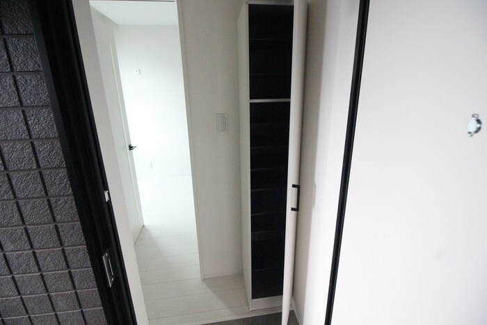 物件内観写真15　(靴箱)