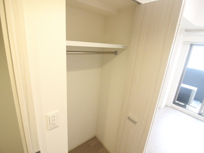 物件内観写真16　(収納)