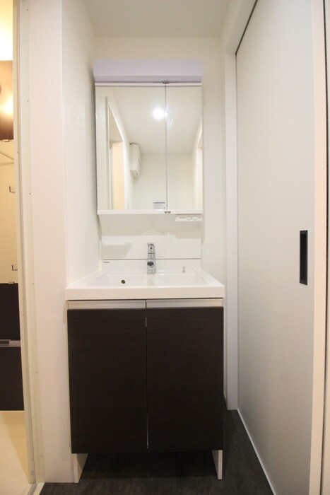 物件内観写真10　(洗面)