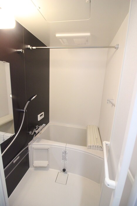 物件内観写真12　(バス／シャワールーム等)