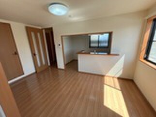 物件内観写真4　(居室)