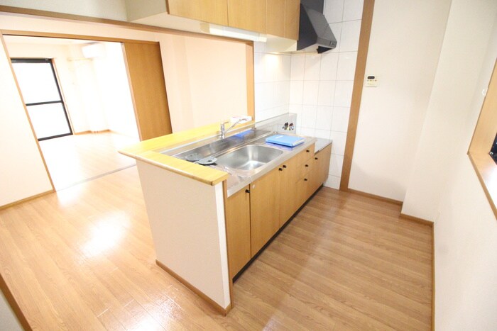 物件内観写真8　(キッチン)