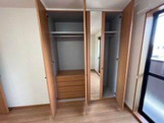 物件内観写真9　(収納)