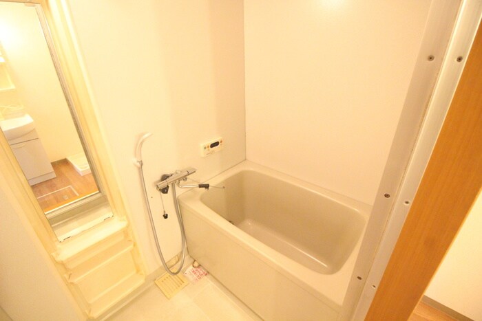 物件内観写真12　(バス／シャワールーム等)