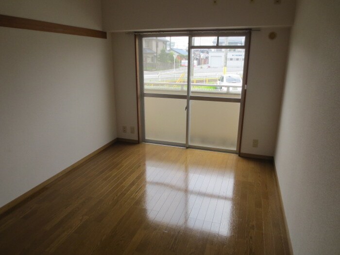 物件内観写真12　(居室)