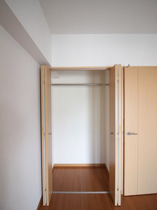 物件内観写真9　(収納)