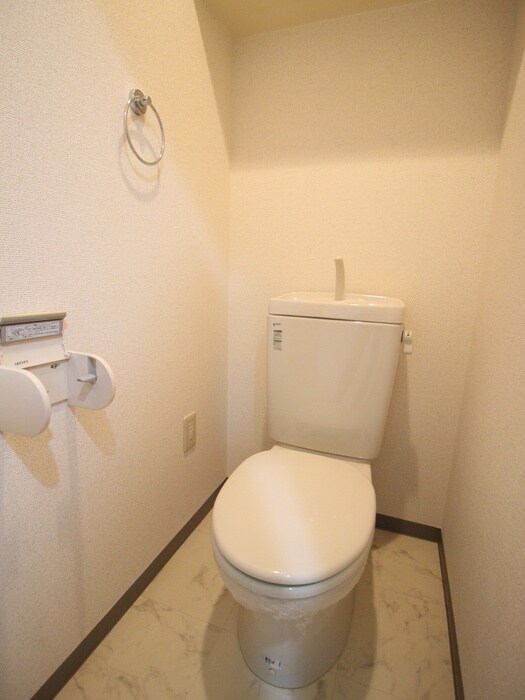 物件内観写真13　(トイレ)