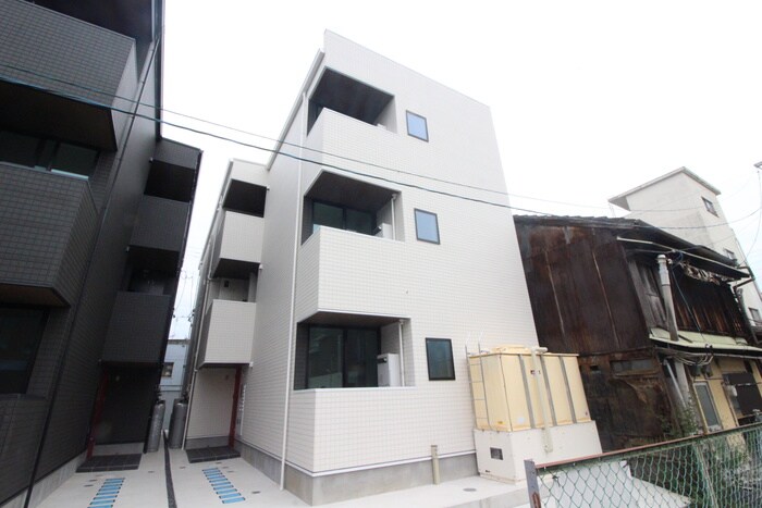 物件外観写真3　(外観写真)