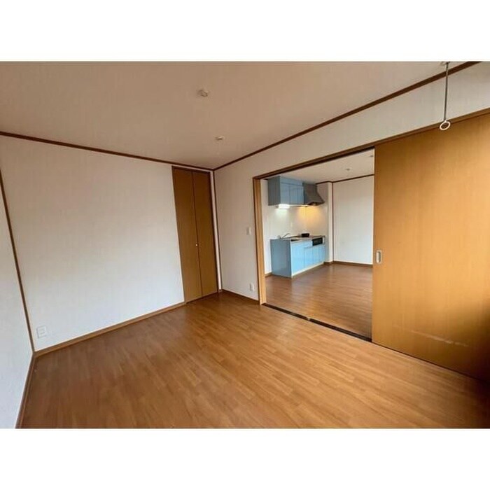 物件内観写真6　(居室)