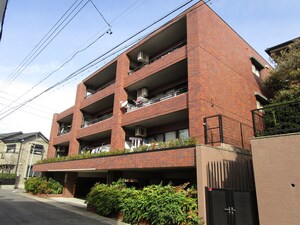 アルカディアⅥ外観写真