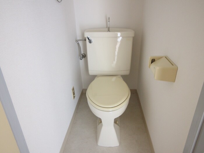 物件内観写真13　(トイレ)