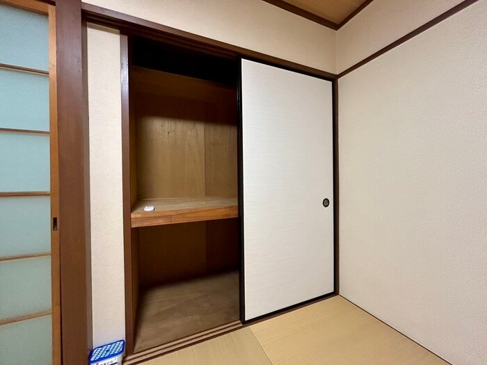 物件内観写真19　(居室)