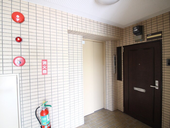 物件外観写真4　(建物設備)