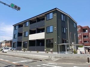 カンファネム外観写真