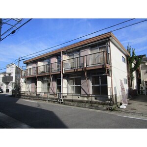 名城ハイツ外観写真